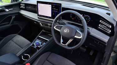 Volkswagen Tiguan review - pictures Auto Express